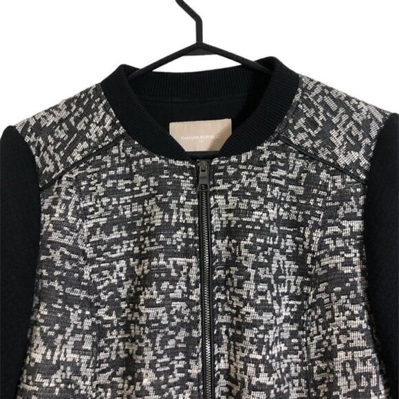 BANANA Republic Women’s Light Bomber Jacket - Picture 2 of 8